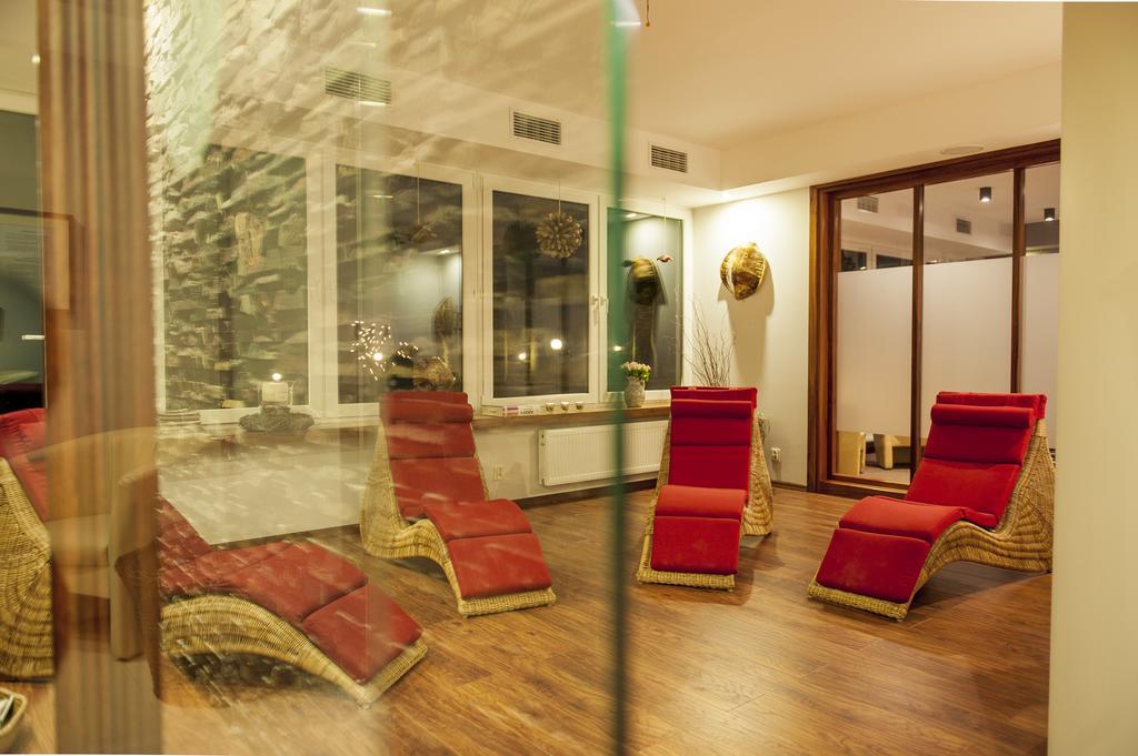 Hotel Na Skarpie - Charzykowy Buitenkant foto